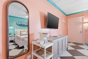 1 chambre, bureau, fer et planche à repasser, Wi-Fi