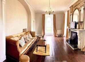 Living area - Skryne Castle (Tara)