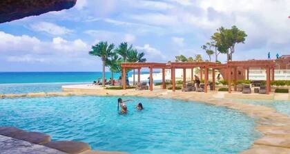5 bd villa with rooftop in Sosua Ocean Village