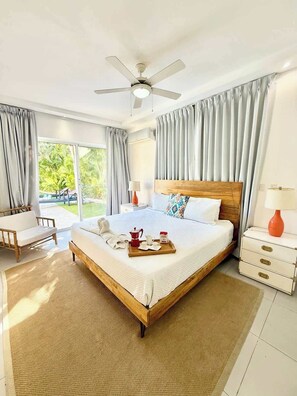 4 bedrooms, iron/ironing board, travel cot, WiFi - 4BR Villa Serena in Sosua Ocean Village (Sosúa)
