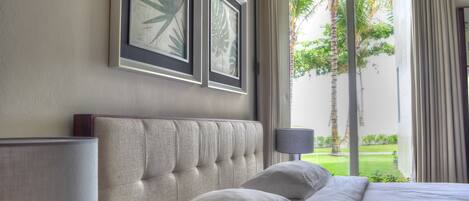 2 chambres, bureau, fer et planche à repasser, Wi-Fi gratuit