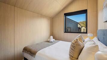 Fer et planche Ă repasser, Wi-Fi, draps fournis