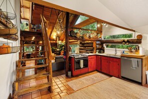 Micro-ondes, four, plaque de cuisson, lave-vaisselle