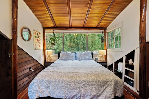 Boho Forest Cabin Retreat Near the City!