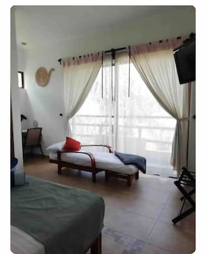 2 chambres, fer et planche Ă repasser, Wi-Fi, literie fournie