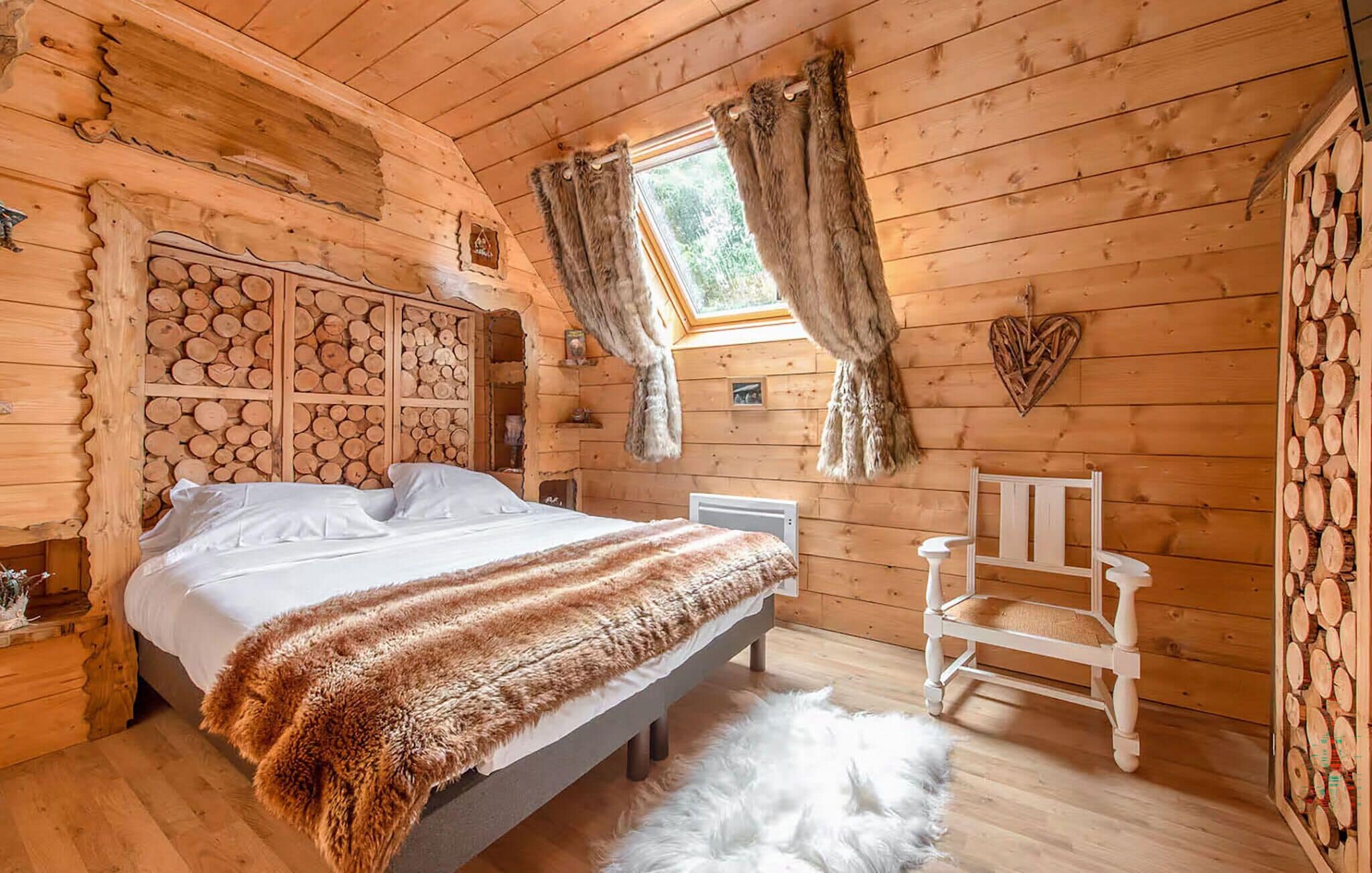 4 bedrooms, free WiFi