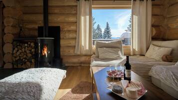 4 soverom, strykejern/-brett, wi-fi og sengetøy