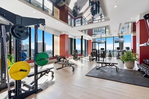 Fitness facility - Chic Crosby Condo, Miami WorldCenter Downtown (Miami)