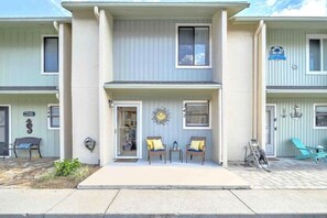 Exterior - Stay Ten Doors Down! (Panama City Beach)