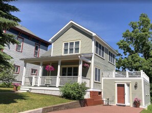 Exterior - Hendrickson House - Downtown Bayfield, WI (Bayfield)