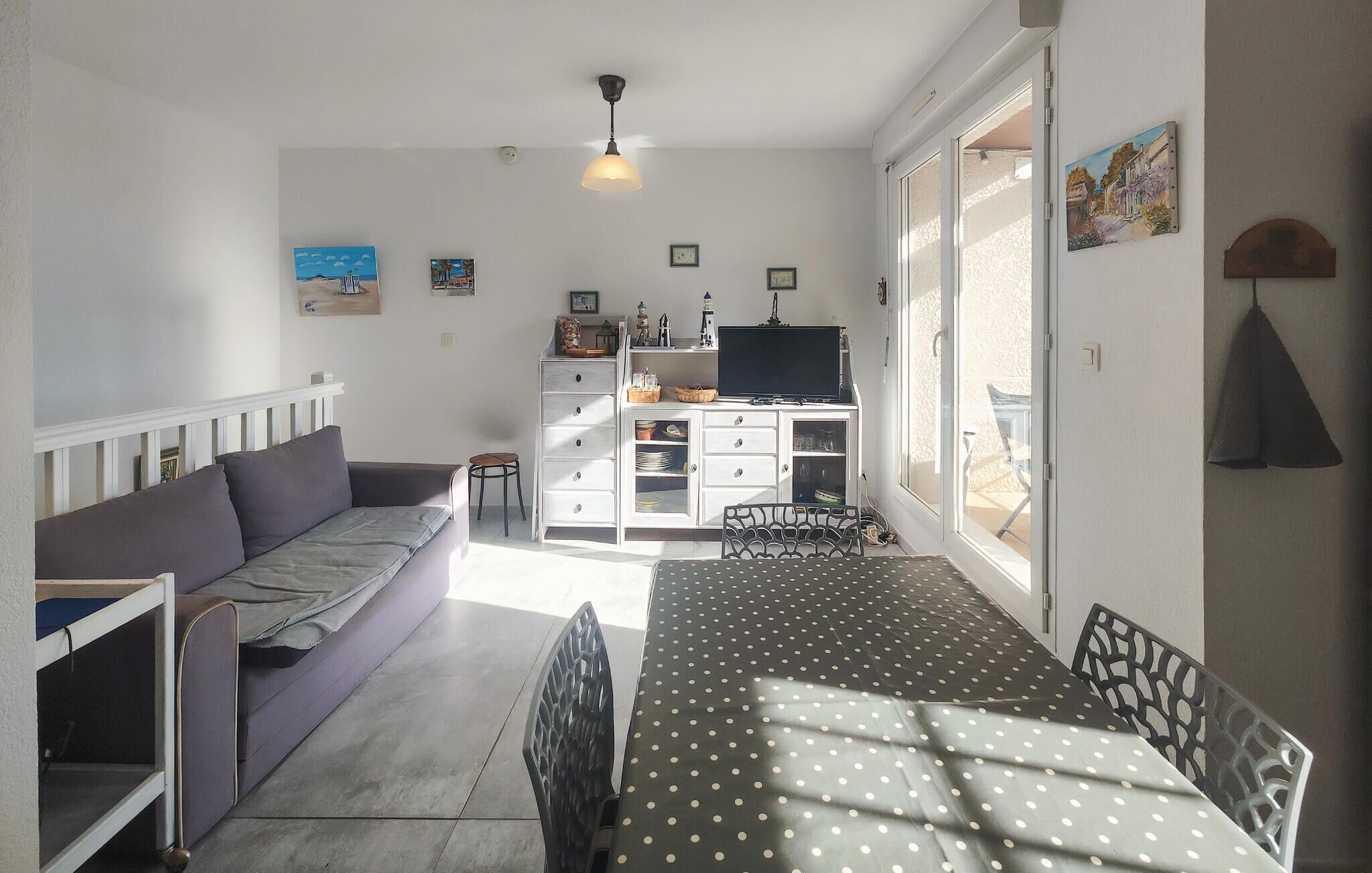2 Bedroom Lovely Apartment In Fleury D'aude - Fleury