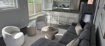 Steps to Lifts! Upscale Village Condo