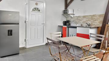 Bungalow, Balcony | Dining