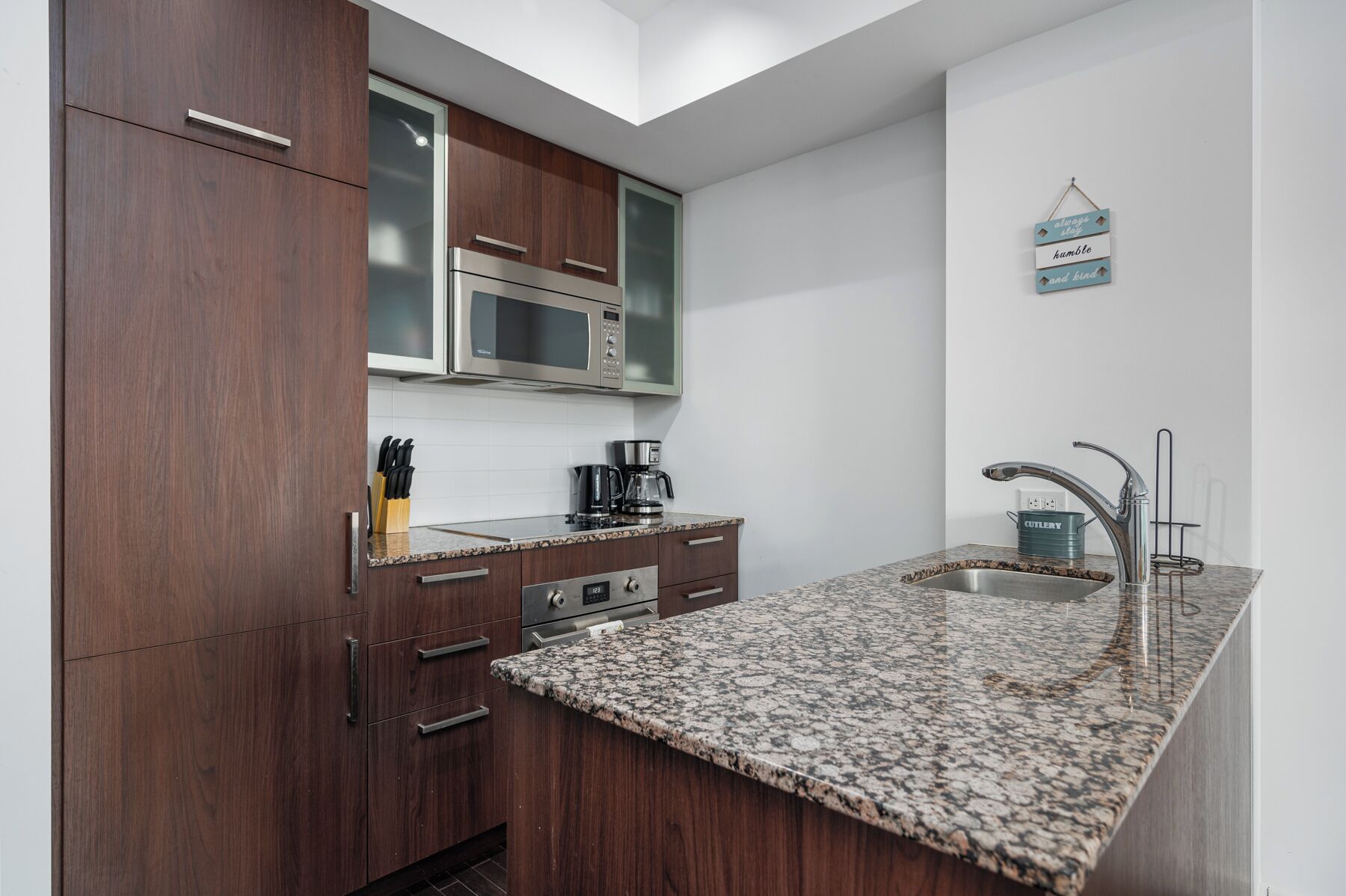 舒适套房, 城市景观 | 私人厨房 | 大冰箱、微波炉、烤箱、洗碗机