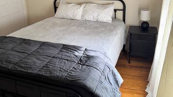 2 slaapkamers, een strijkplank/strijkijzer, wifi, beddengoed