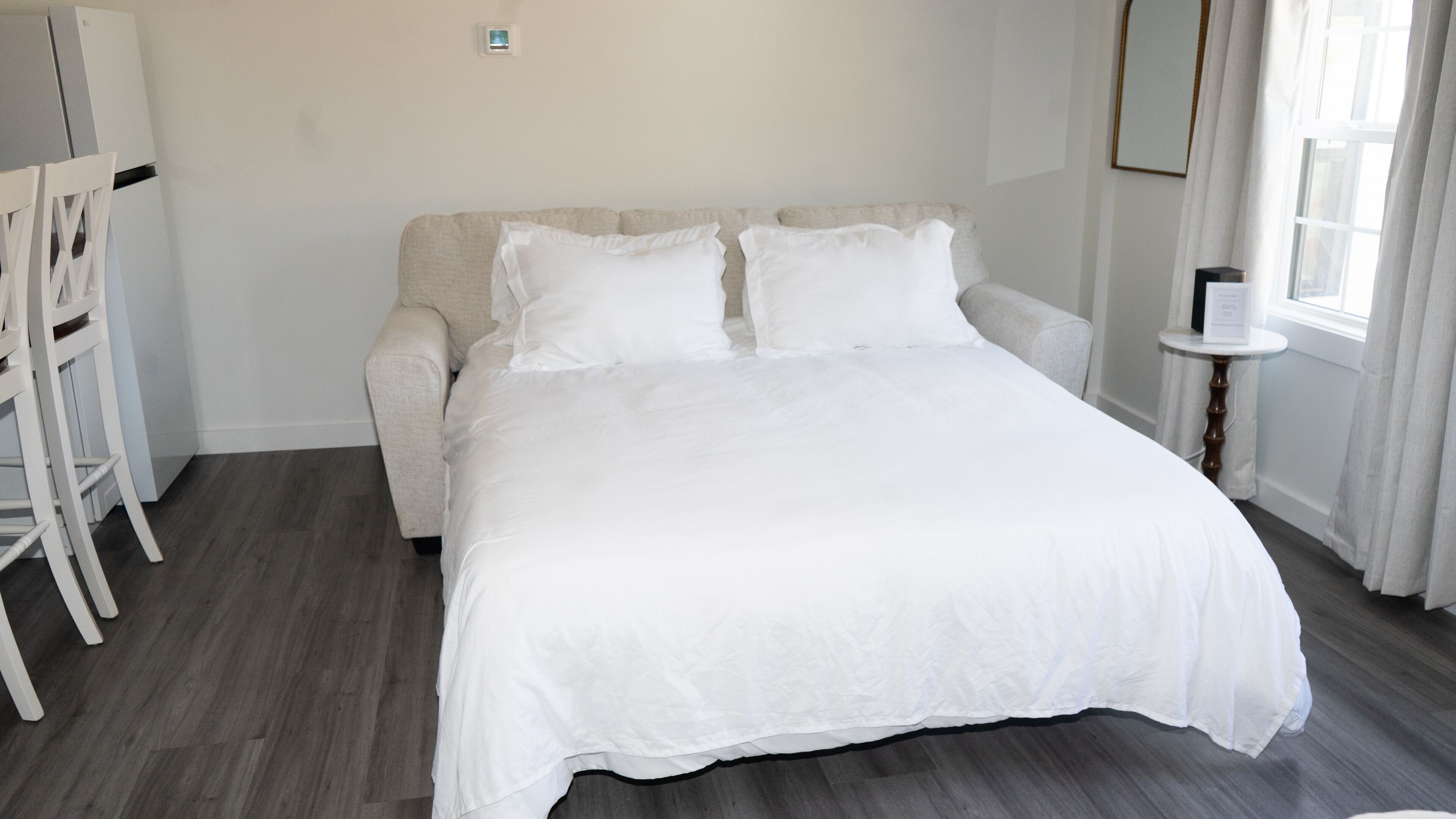 1 sovrum, skrivbord, strykjärn/strykbräda och wi-fi