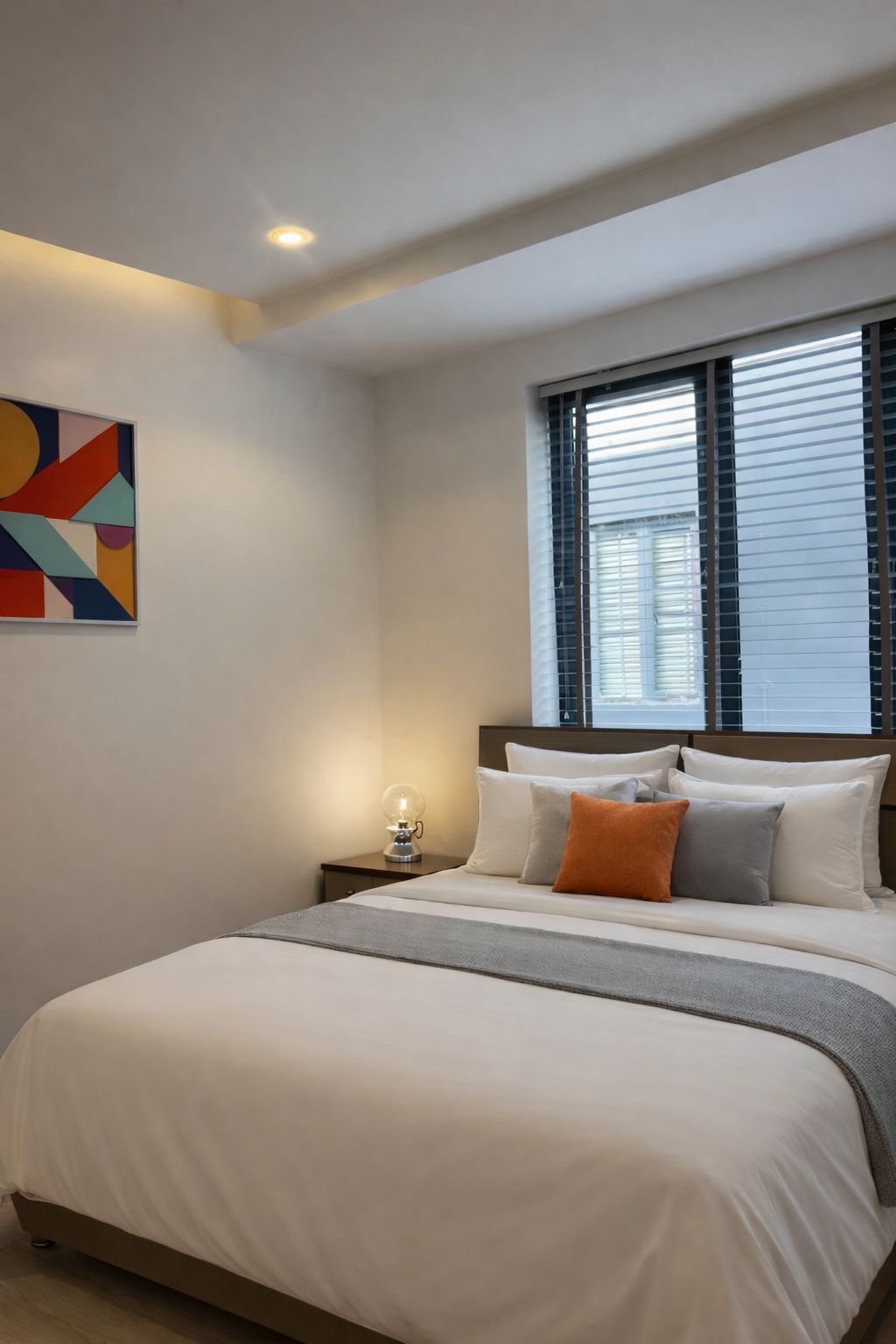 Apartemen, balkon, pemandangan kota | Ruang kerja ramah laptop, setrika/meja setrika, dan Wi-Fi gratis