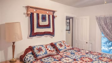 3 chambres, fer et planche Ă repasser, lit parapluie, Wi-Fi gratuit