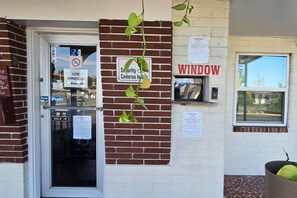 Reception - Holiday Motel Ocala Downtown I-75 (Ocala)