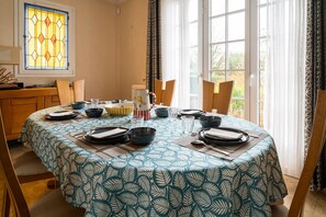 Dining - Maison Le Reflet de Marne - Welkeys (Vaires-sur-Marne)