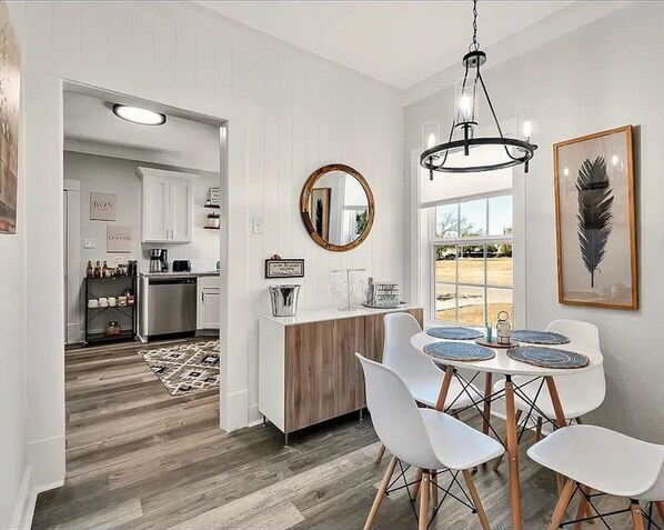 Dining Area: Bright and airy space perfect for enjoying meals and good conversation!