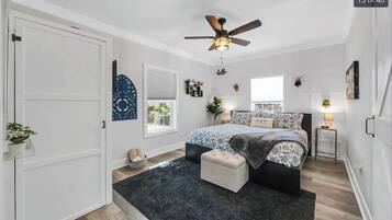 2 bedrooms, iron/ironing board, free WiFi, bed sheets