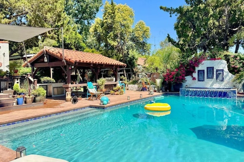 Relaxing Casita w/ Pool/Hot Tub in Lovely Setting
