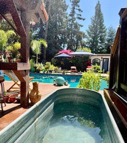 Relaxing Casita w/ Pool/Hot Tub in Lovely Setting