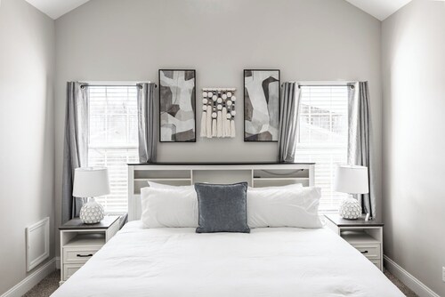 3-bedroom house in delightful Madison / Pet friendly / King bed / Walking park