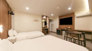 Phòng 2 giường đơn Deluxe, 1 phòng ngủ, không hút thuốc, quang cảnh thành phố | Chăn bông, màn/rèm cản sáng, truy cập Internet không dây miễn phí 