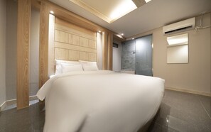 Deluxe Non Smoking A | Free WiFi - Suwon Haenggung-dong Sunstar (Suwon)