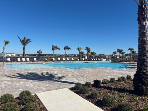 Experience Orlando Magic at Tana: Your Lakeview Oasis minutes from Disney!