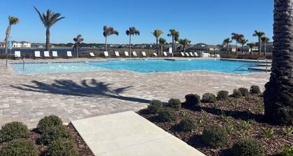 Experience Orlando Magic at Tana: Your Lakeview Oasis minutes from Disney!