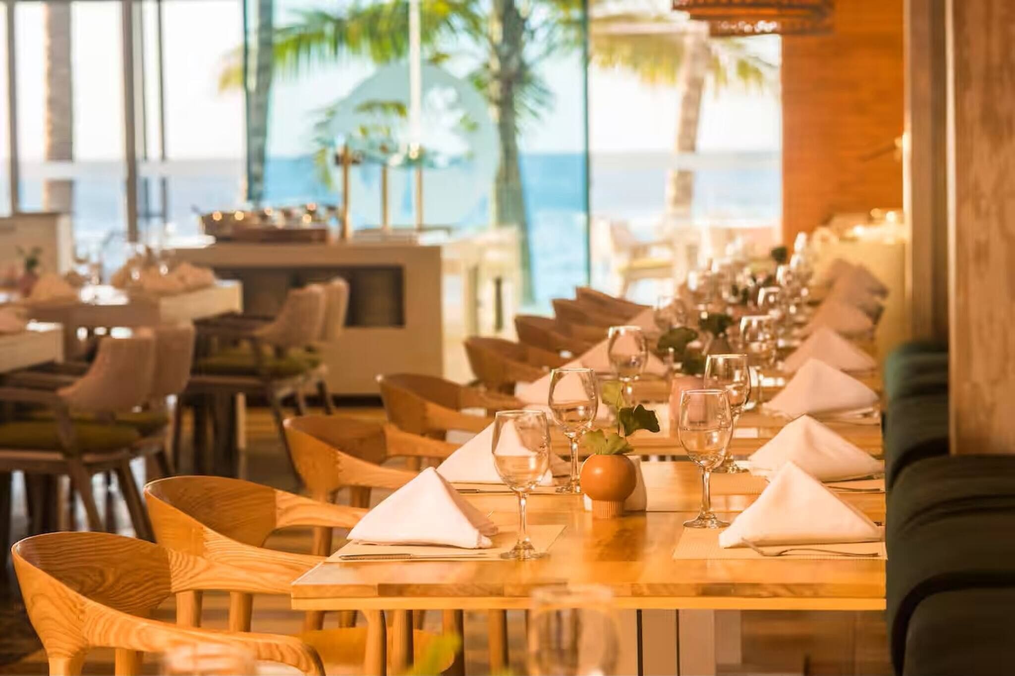 Apartment, 1 Bedroom, Balcony, Garden View | Dining room