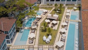 Apartment, 1 Schlafzimmer, Balkon, Gartenblick | Pool | Außenpool