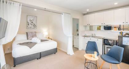 Elliston Cottage North Hobart x 2