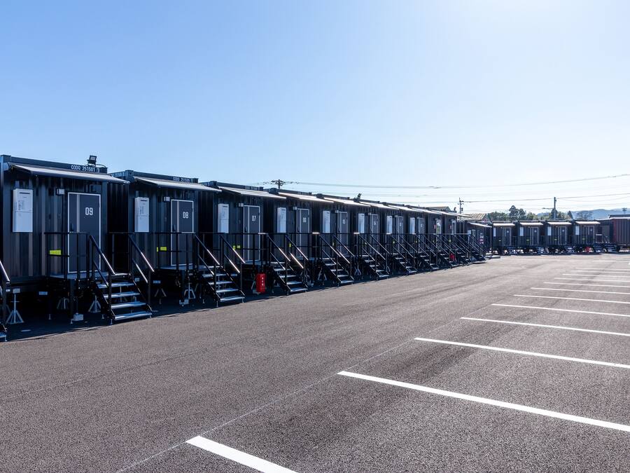 Ubetjent parkering (inkludert)