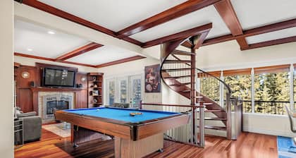 Spacious 7BR, 3-Story Home | Hot Tub, Sauna, Pool Table, Backyard & Trails