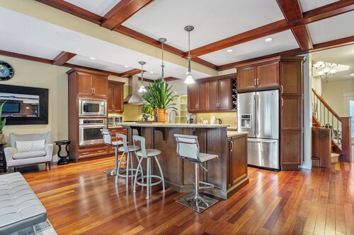 Spacious 7BR, 3-Story Home | Hot Tub, Sauna, Pool Table, Backyard & Trails