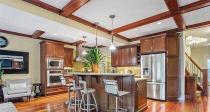 Spacious 7BR, 3-Story Home | Hot Tub, Sauna, Pool Table, Backyard & Trails