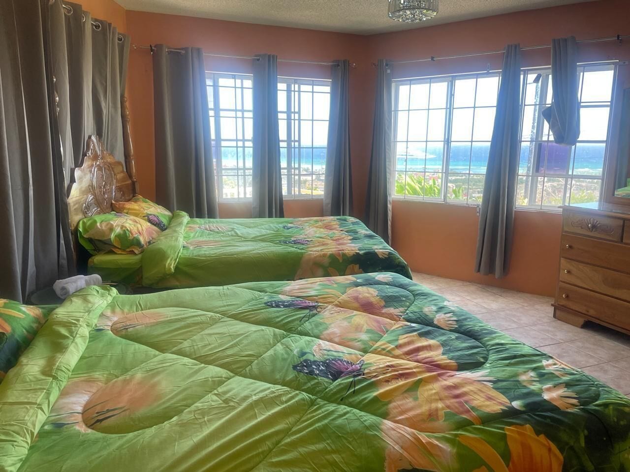 Chambre familiale double, vue sur l’océan | Rideaux d’obscurcissement, fer et planche à repasser