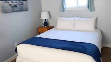 Småhus, 2 soverom, aircondition, utsikt mot innsjø | Wi-fi (inkludert)