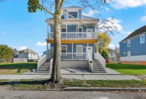 Exterior - Charming 3-Bedroom Home in Southwest Detroit (Detroit)