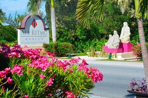 Room, 1 Bedroom, Terrace, Ocean View | Garden - Room-suite Marina View by All Ritmo Reso (Cancun)