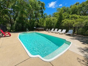 Pool - Our Haven - 5 BR Soundside Vacation Home in Duck w/Private Pool, Dogs Allowed (Duck)