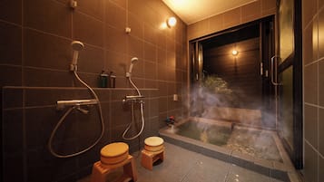 Condo conforto, sacada | Fontes termais