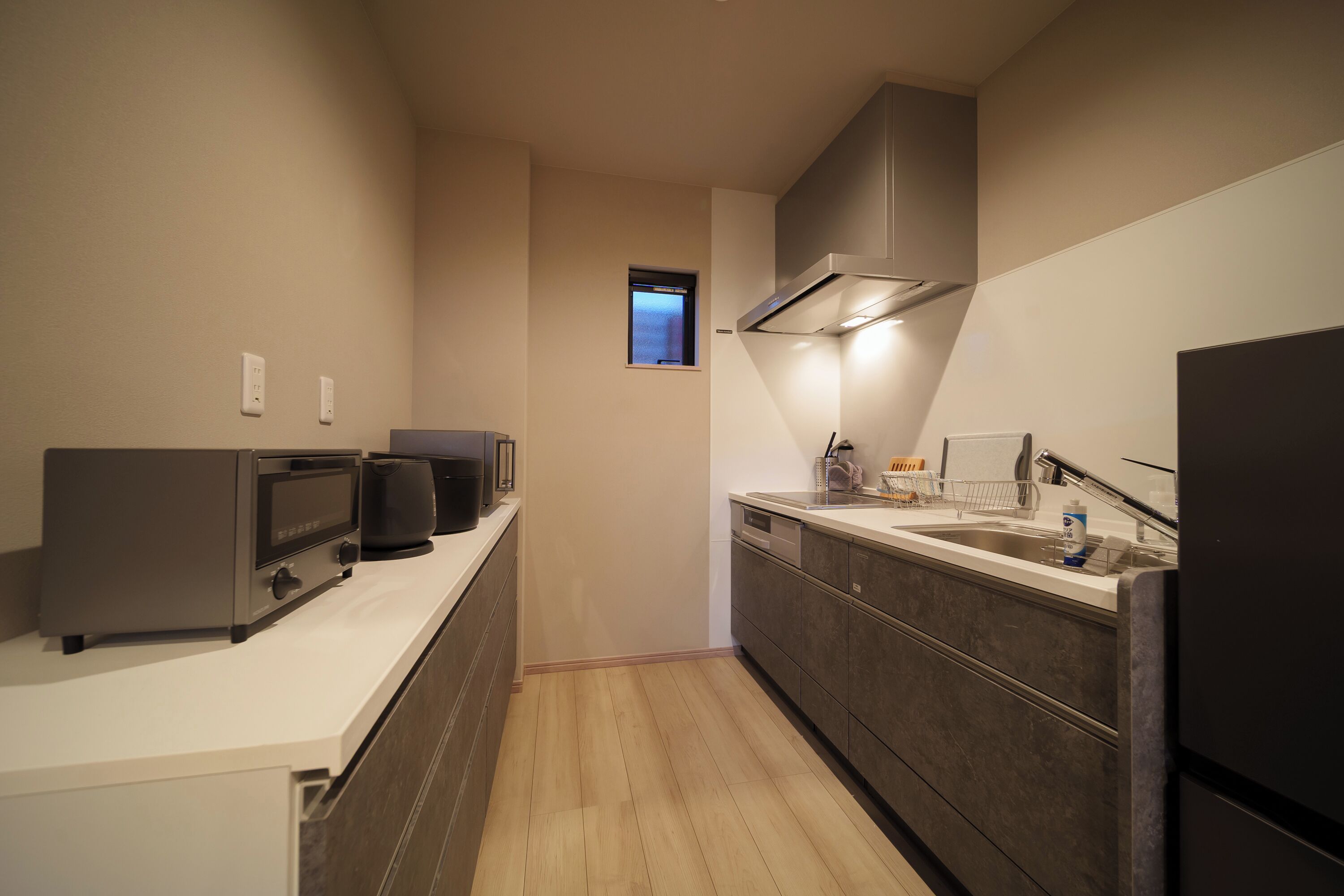 Comfort Condo, Balcony | Private kitchen | Full-size fridge, microwave, stovetop, rice cooker