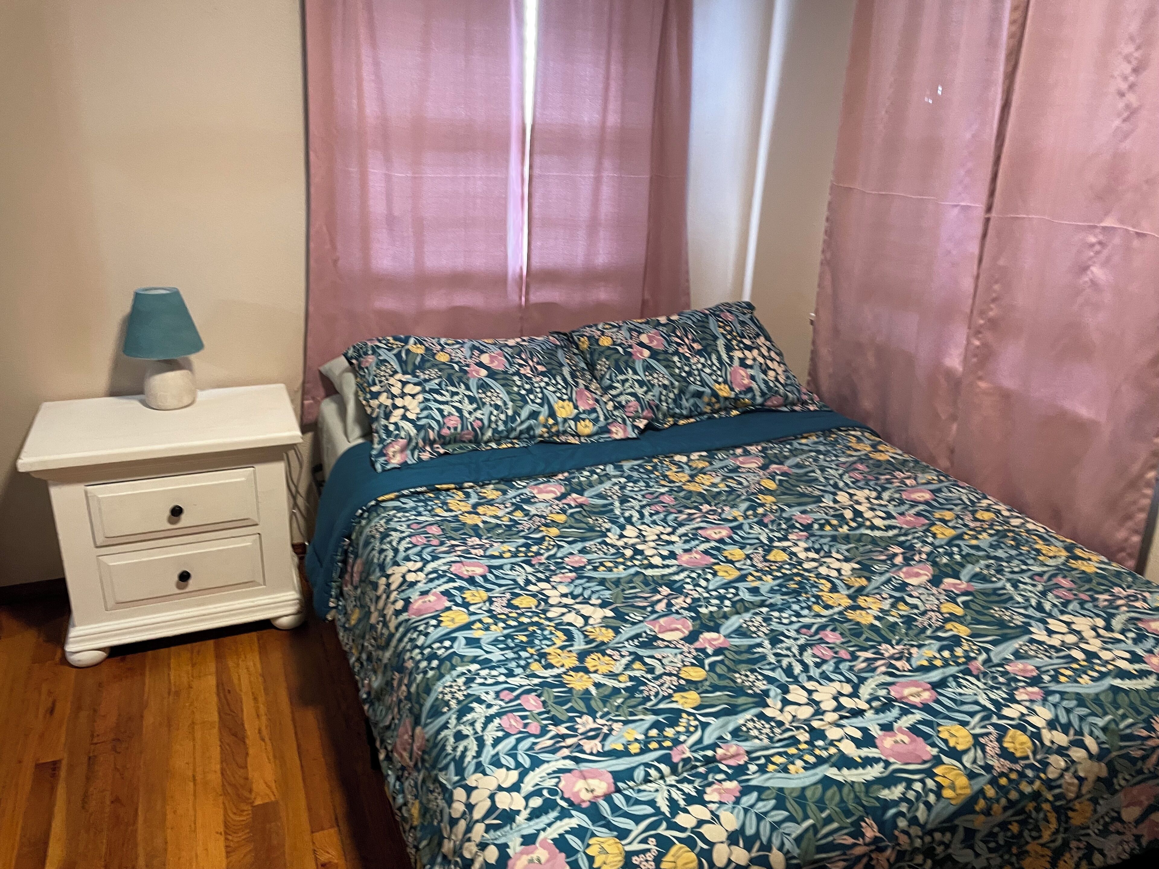 3 bedrooms, WiFi, bed sheets