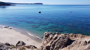 Beach - Air-conditioned villa with sea view and two bathrooms (Aglientu)