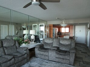 Smart TV, fireplace, table football, ping pong